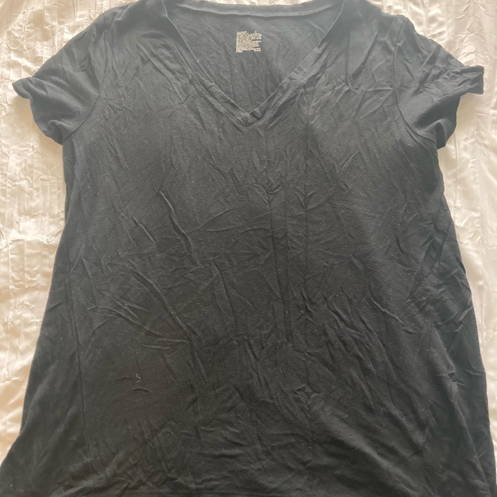 black vneck